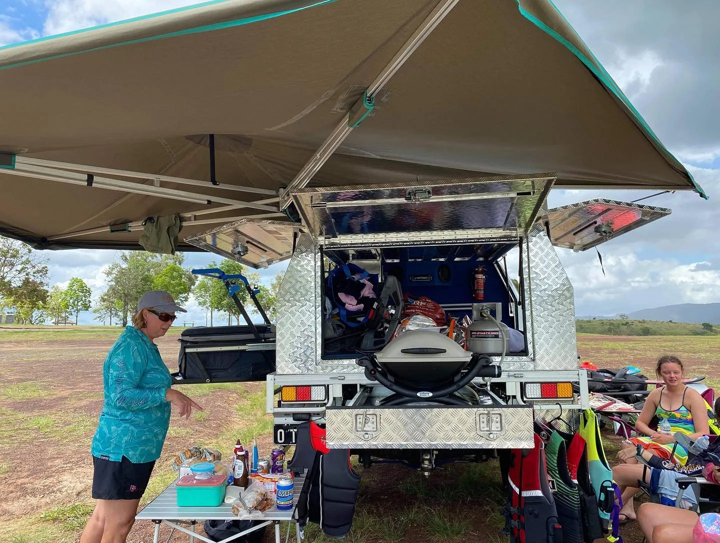 30 Second Wing Awning - Passenger Side