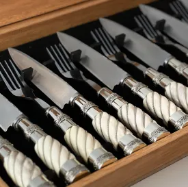 Exclusive Deer Antler Cutlery Set with Alpaca Thread Detail - Handcrafted Argentine Artistry