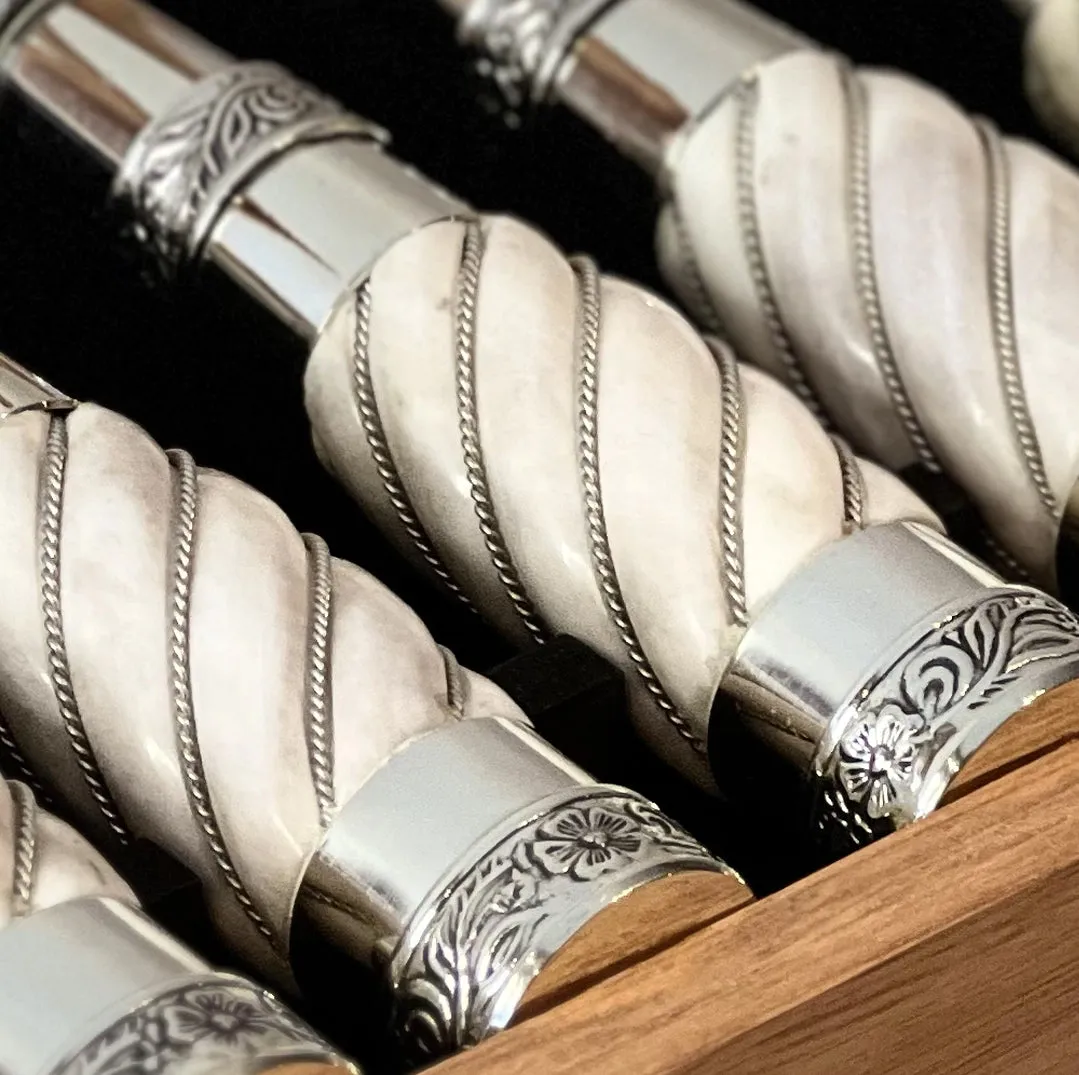 Exclusive Deer Antler Cutlery Set with Alpaca Thread Detail - Handcrafted Argentine Artistry