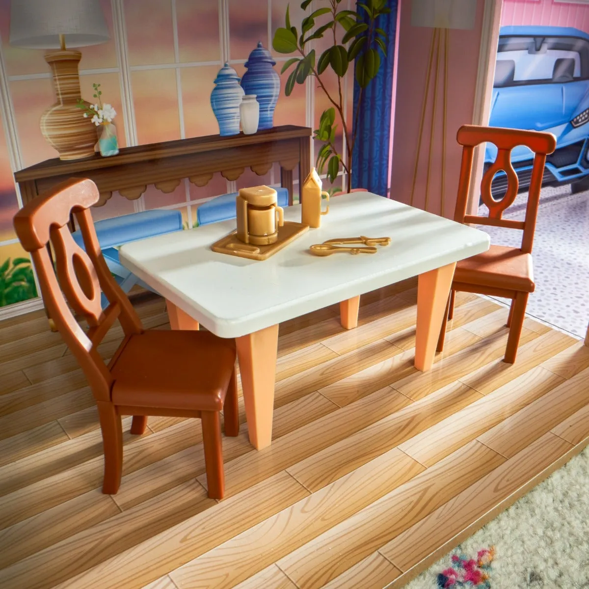 Hamptons Mansion & Pool House Dollhouse