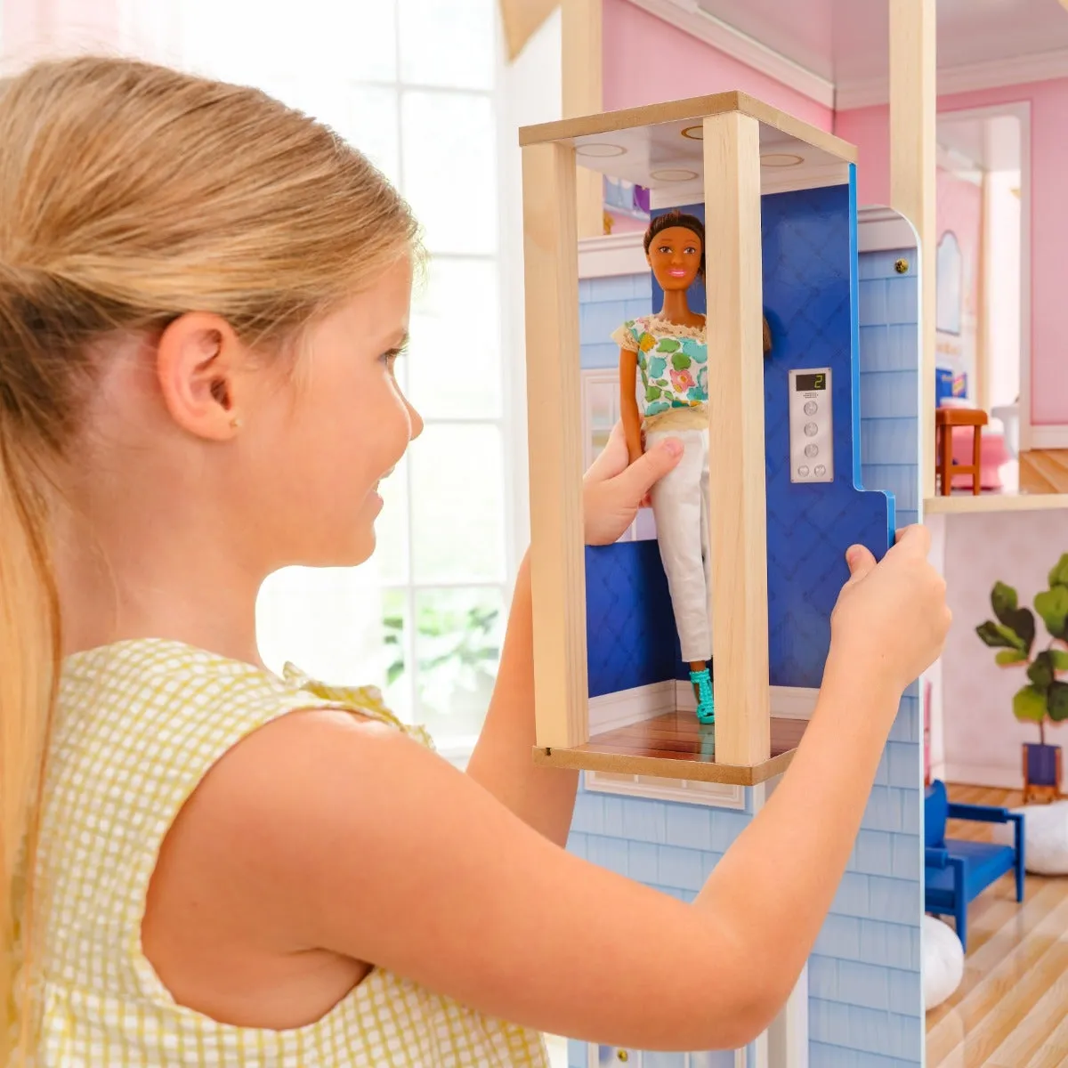Hamptons Mansion & Pool House Dollhouse