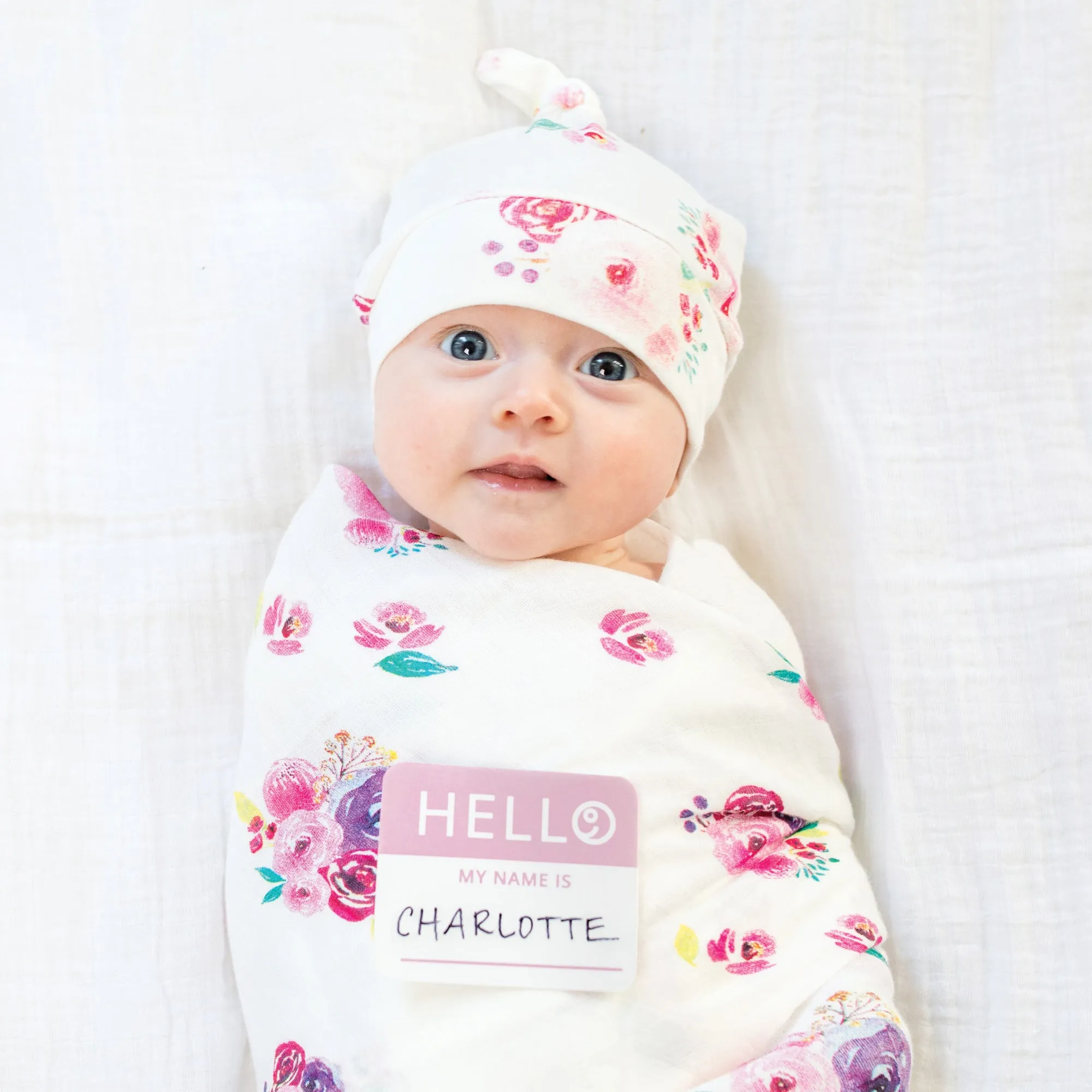 Lulujo Hello World Newborn Hat & Swaddle Set