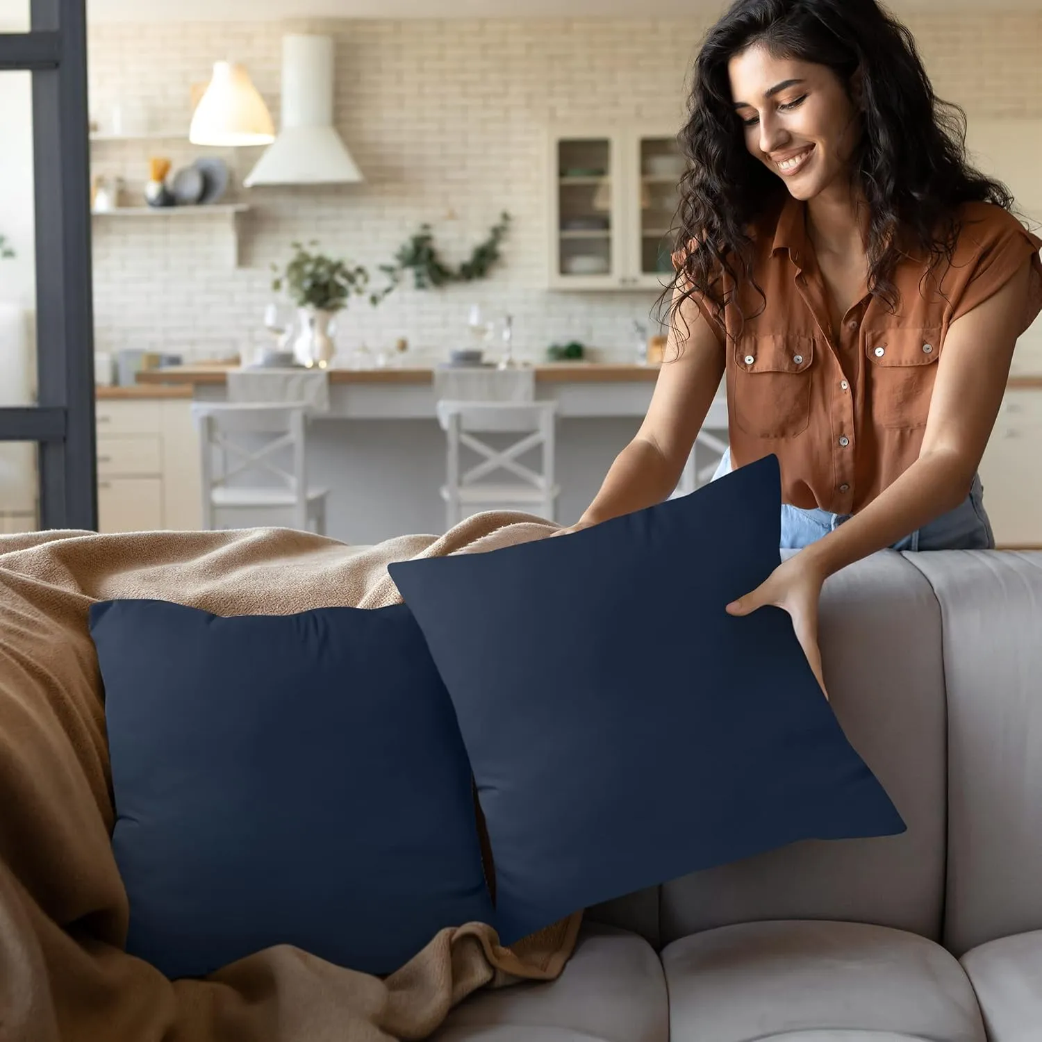 Utopia Bedding Throw Pillows Insert (Pack of 2, Navy) - 18 x 18 Inches Bed and Couch Pillows - Indoor Decorative Pillow