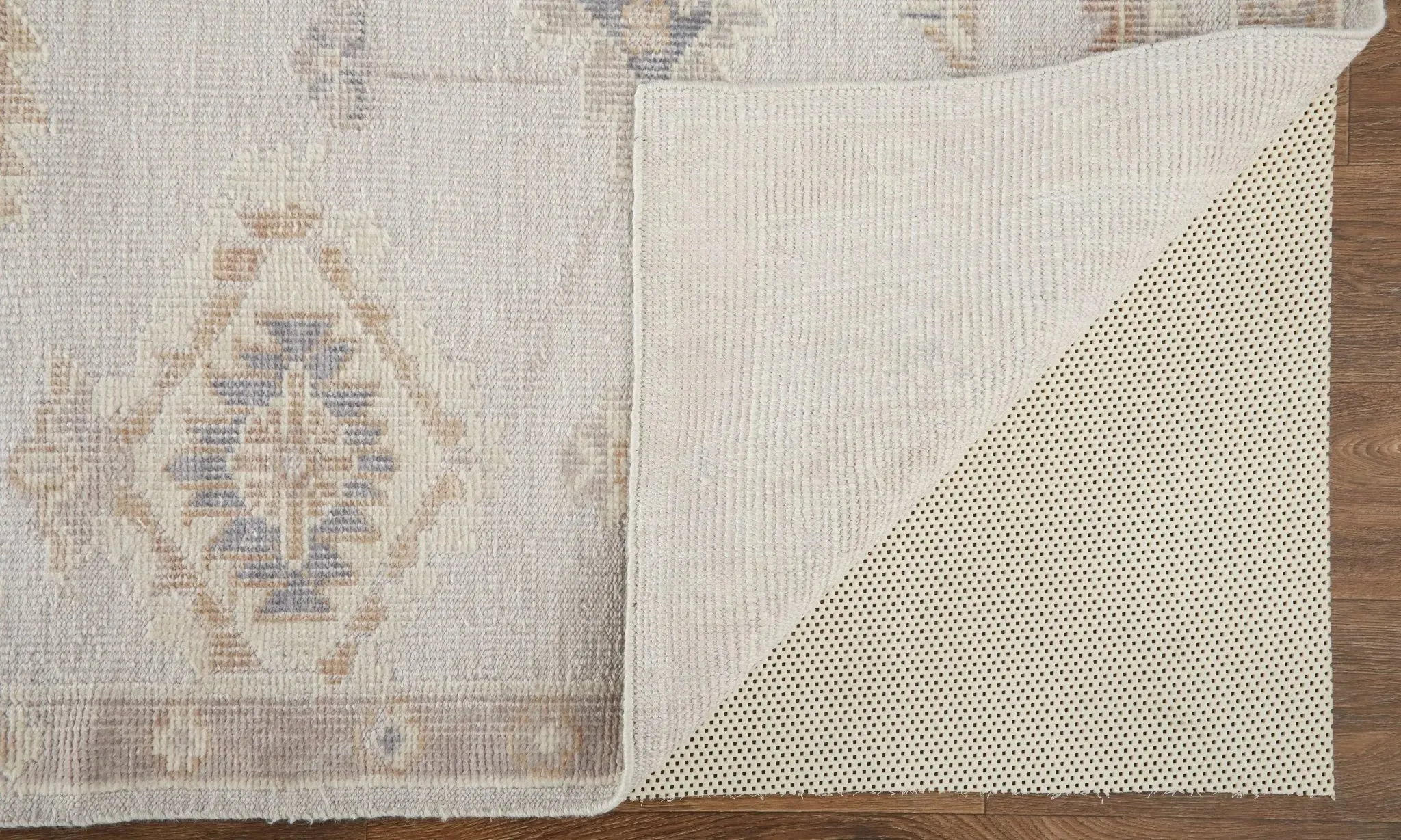 WendoverWND6847F Ivory/Tan Rug